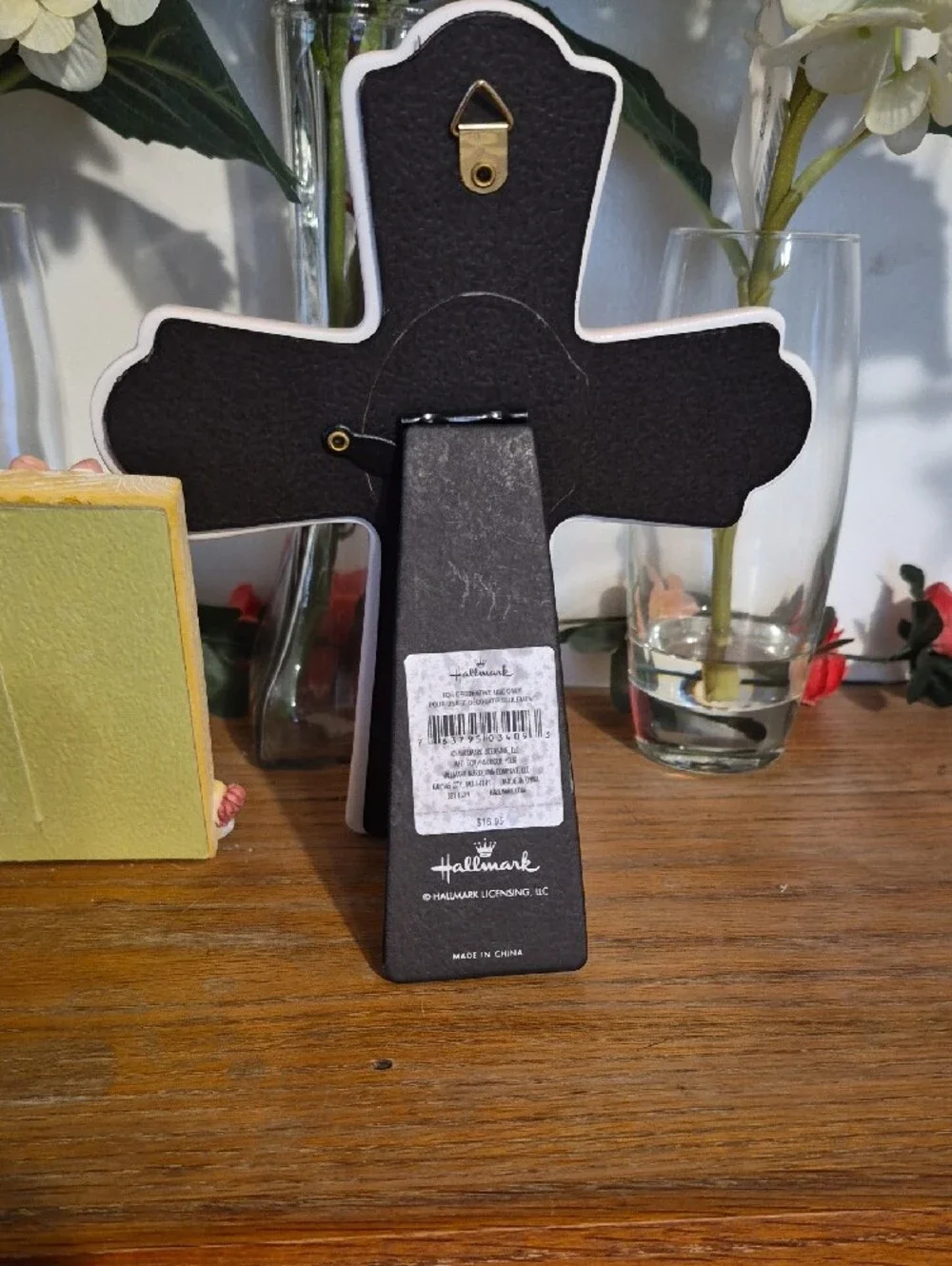 Hallmark Pink Ceramic Cross Frame with Oval Photo Opening